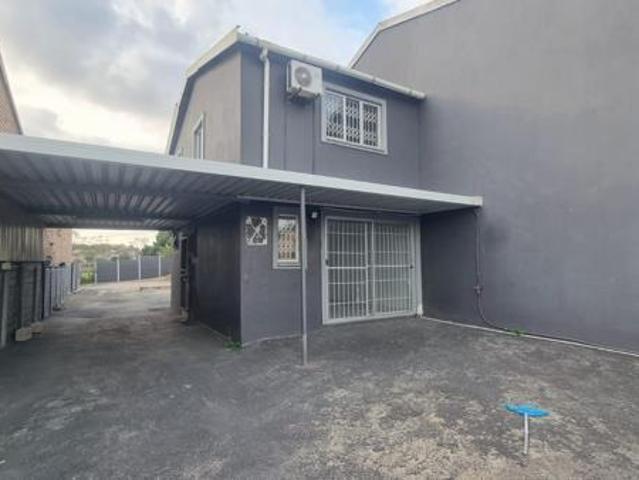 2 Bedroom House in Westcliff