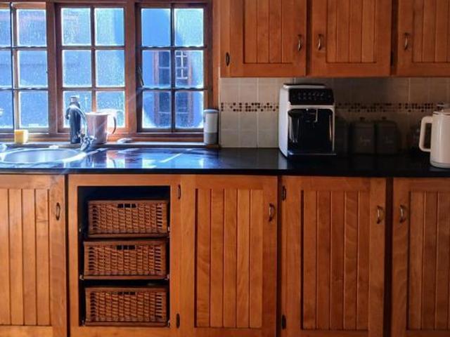 2 Bedroom House in Westdene
