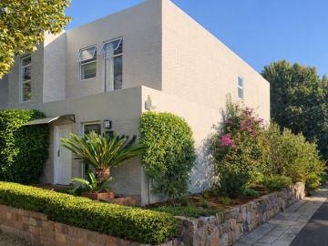 2 Bedroom House in Tokai