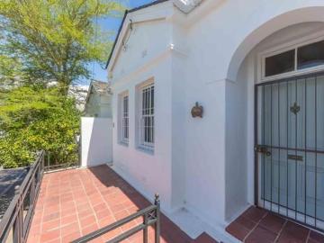 2 Bedroom House in Tamboerskloof