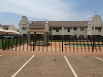 2 Bedroom House in Theresapark