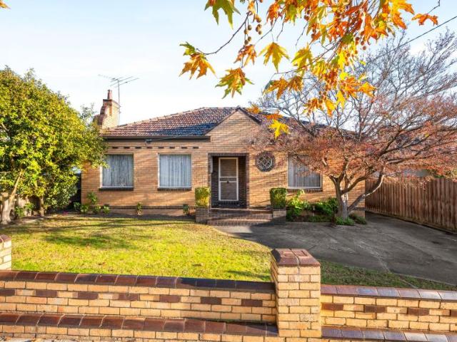 2 Bedroom House Oakleigh VIC 103307853