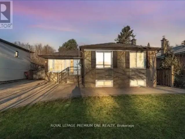 2 Bedroom House Oakville ON 104506945