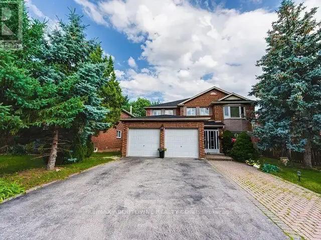 2 Bedroom House Oakville ON 105072175