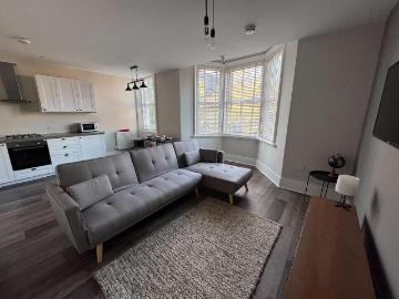 2 bedroom house of multiple occupation to rent