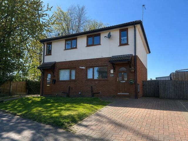 2 Bedroom House Oldham Oldham LS101996123