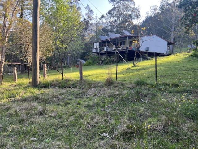 2 Bedroom House LOWER CREEK NSW 105690647