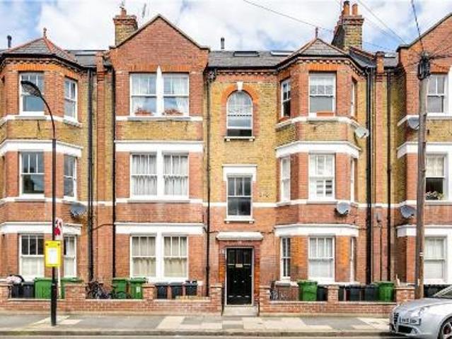 2 Bedroom House London England LS96313624