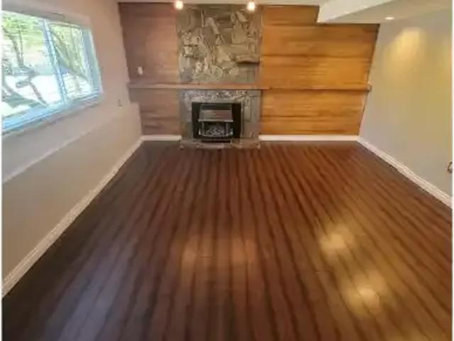 2 Bedroom House Langdale BC 105249097