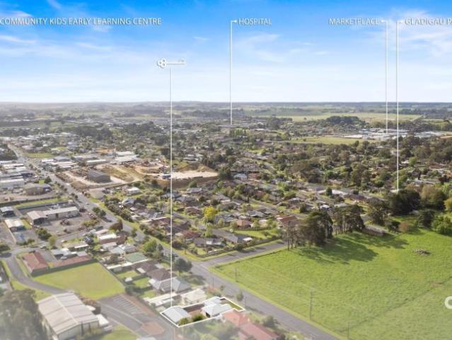 2 Bedroom House Mount Gambier SA 106121826