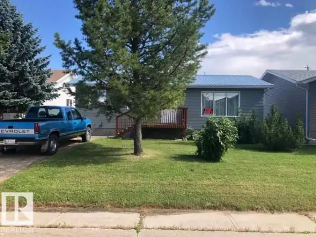 2 Bedroom House Mayerthorpe AB 105135727