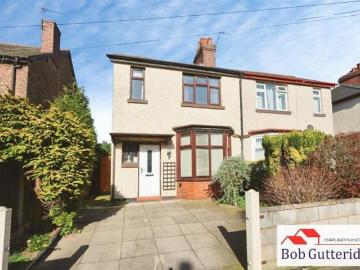 2 Bedroom House Newcastle Under Lyme Staffordshire 101168372