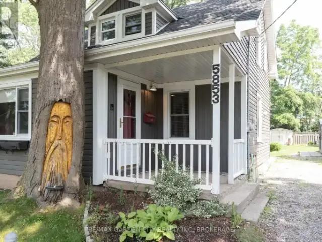 2 Bedroom House Niagara Falls ON 103487559