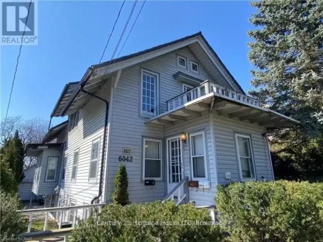 2 Bedroom House Niagara Falls ON 104322346