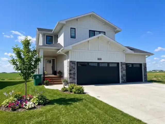 2 Bedroom House Saskatoon SK LS104257172