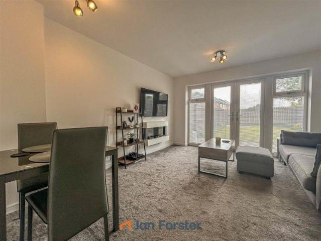 2 Bedroom House Semi Detached