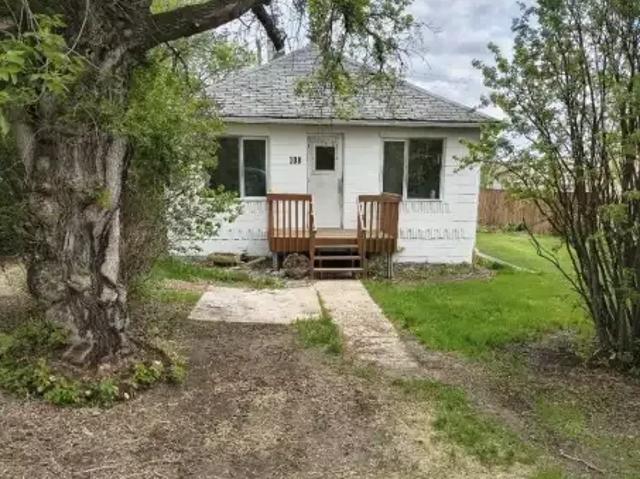 2 Bedroom House Sturgis SK 104362729
