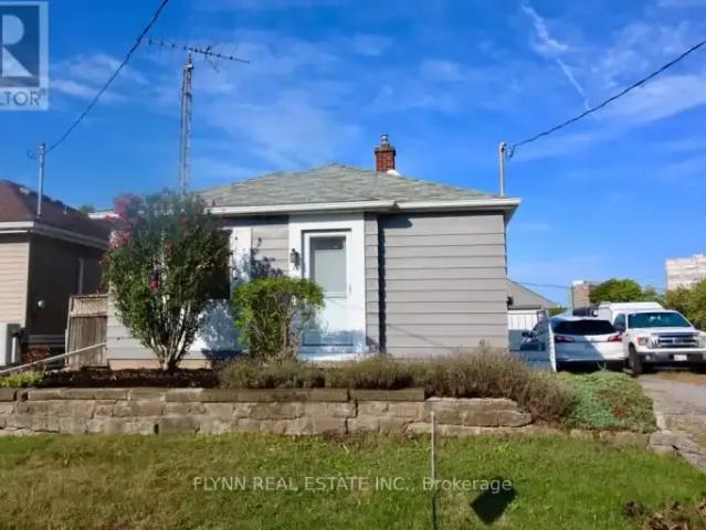 2 Bedroom House St. Catharines ON 103958816