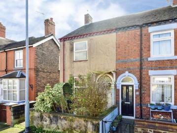 2 Bedroom House Staffordshire Staffordshire 101231798