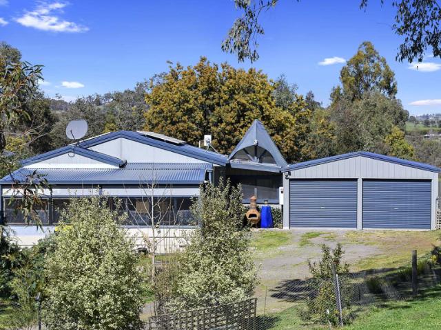 2 Bedroom House STRATHBOGIE VIC 104955434