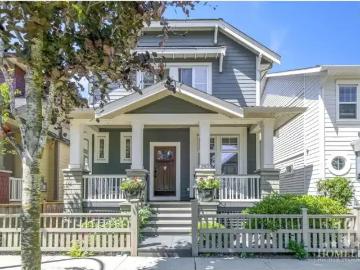 2 Bedroom House Surrey BC 103487636