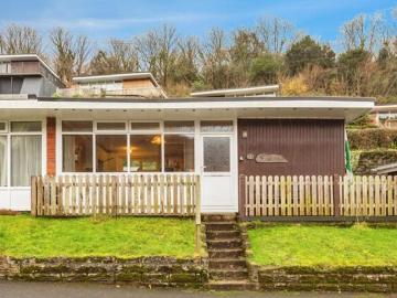 2 Bedroom House Swansea Swansea 101059950