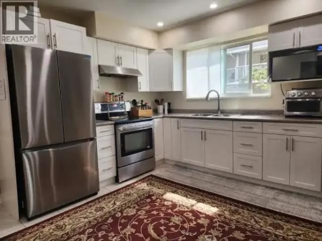 2 Bedroom House Pitt Meadows BC 105395000