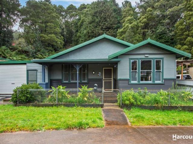2 Bedroom House Queenstown TAS 106178759