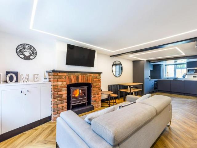 2 Bedroom House Redbourn Redbourn LS94949815