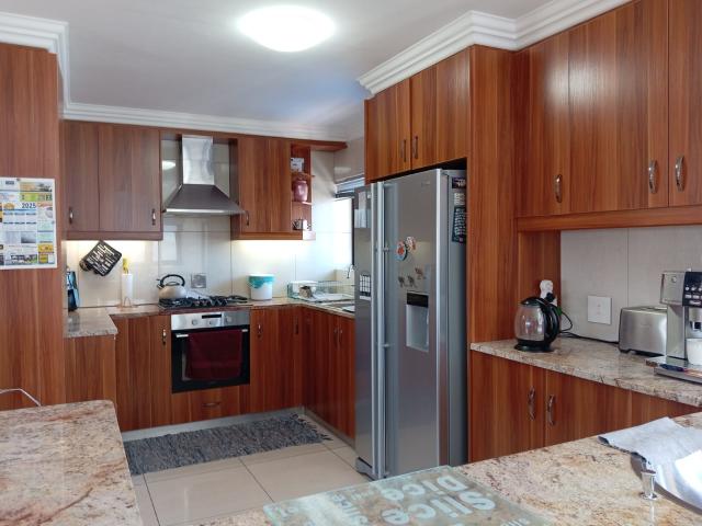 2 Bedroom House Rented in Calypso Beach