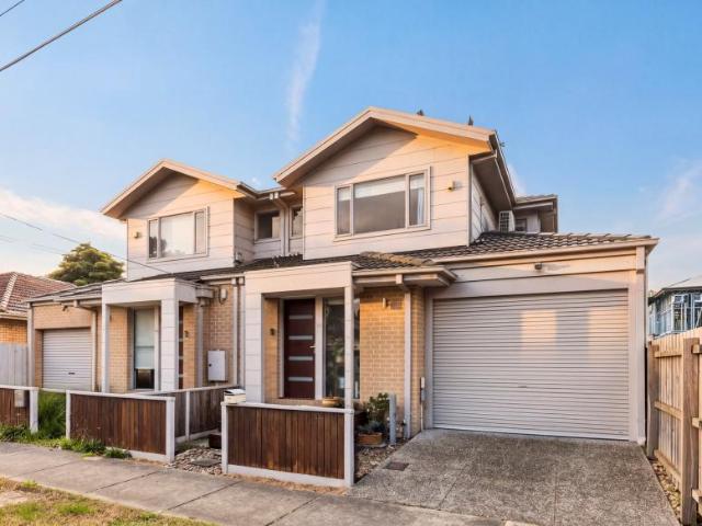 2 Bedroom House Reservoir VIC 104644958