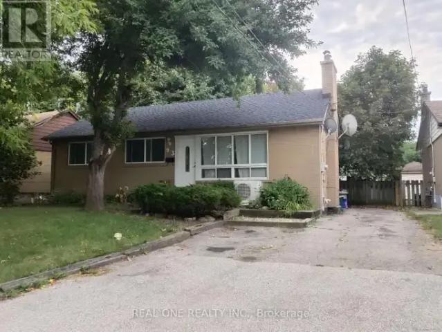 2 Bedroom House Richmond Hill ON 103695286