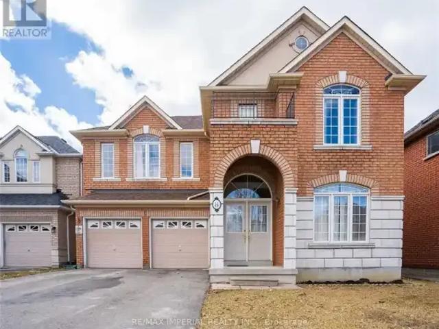 2 Bedroom House Richmond Hill ON 104563619