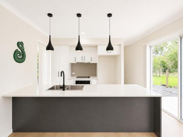 2 Bedroom House Russell Island QLD 105972855
