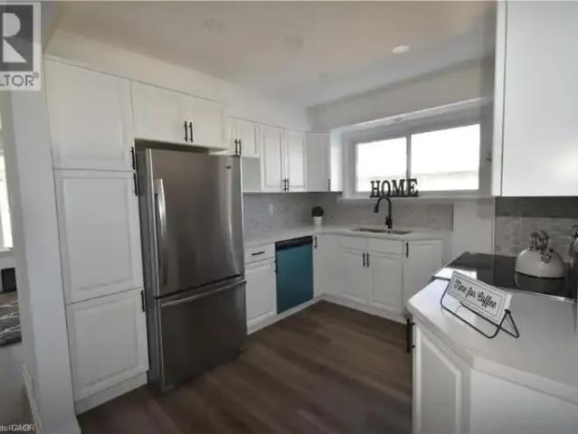2 Bedroom House Woodstock ON 103770716