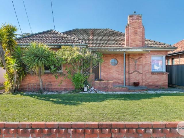 2 Bedroom House WENDOUREE VIC 105944158