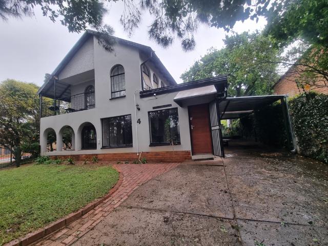 2 Bedroom House To Let in Menlo Park