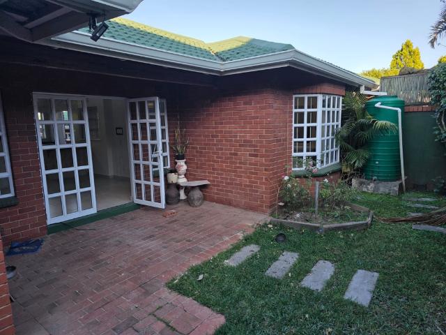 2 Bedroom House To Let in Mount Edgecombe