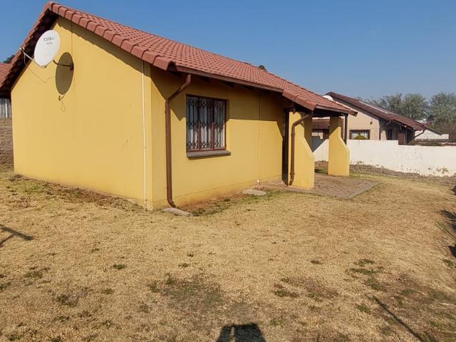 2 Bedroom House To Let in Ormonde