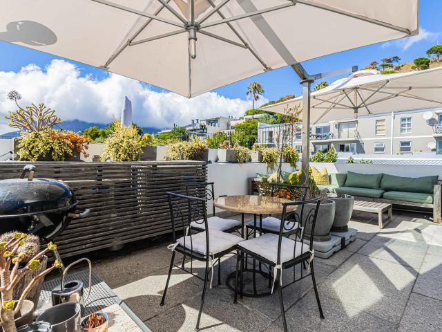 2 Bedroom House To Let in De Waterkant