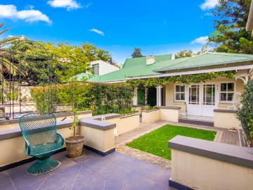Parktown North, City of Johannesburg Metropolitan Municipality, Gauteng, South Africa