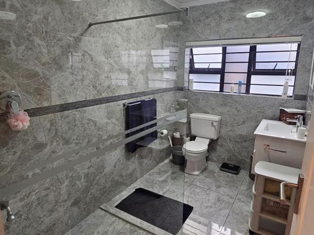 2 Bedroom House To Let in Plattekloof 2 | LIONLEAD Real Estate
