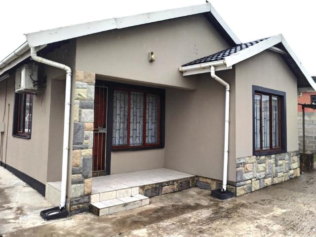 2 Bedroom House To Let in Warrenton