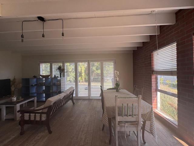 2 Bedroom House Rented in West Beach