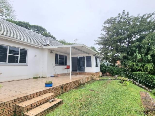 2 Bedroom House To Let in Westridge