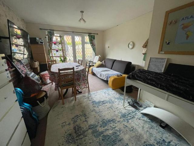 2 bedroom house to rent