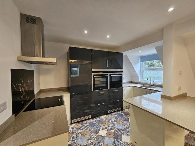 2 bedroom house to rent