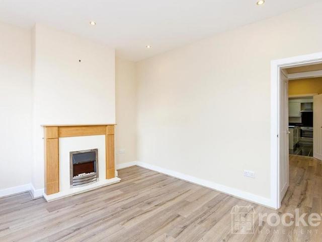 2 bedroom house to rent