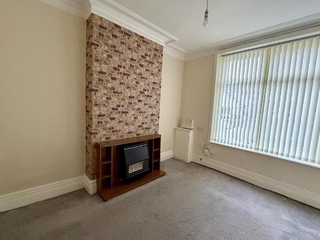 2 bedroom house to rent