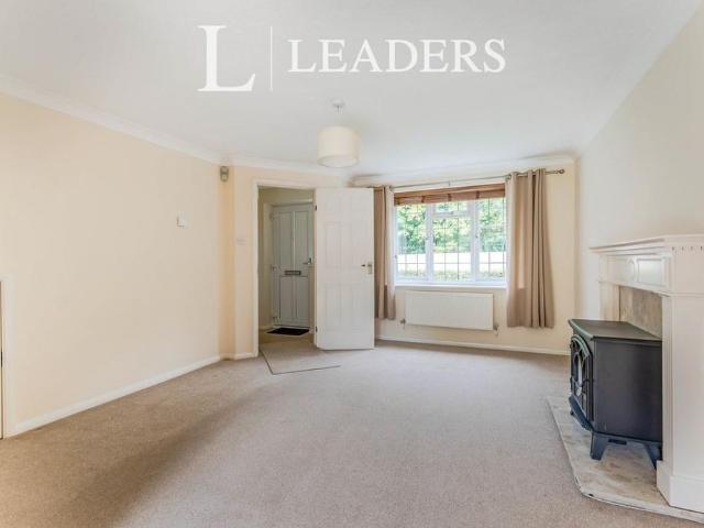 2 bedroom house to rent